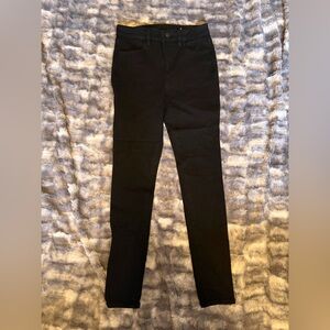 American Eagle Black Skinny Jeans